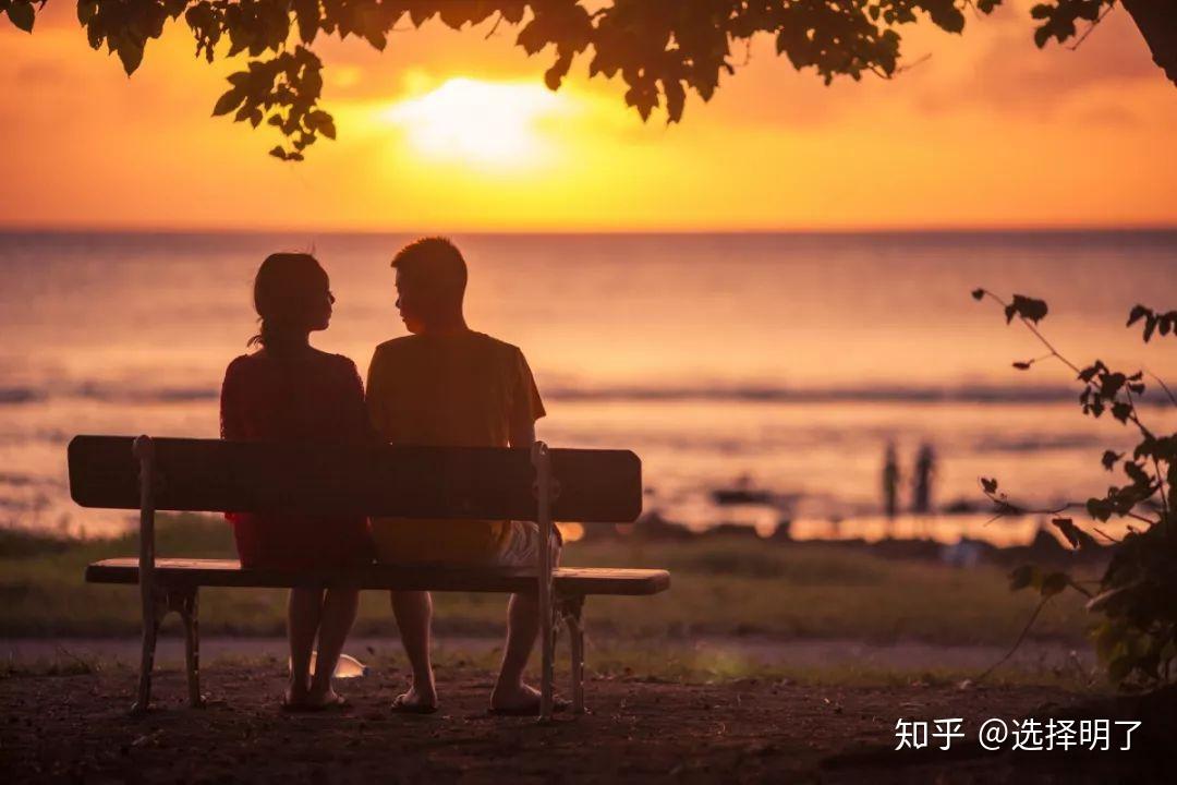 美联储利率决议即将公布!市场关注“鹰鸽博弈”,秋季降息信号成为热点